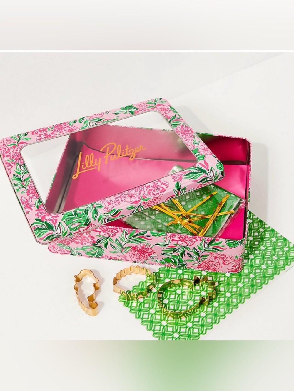 Lilly Pulitzer Cookie Cutter Exchange Kit Gold Seashell Pineapple and Seahorse